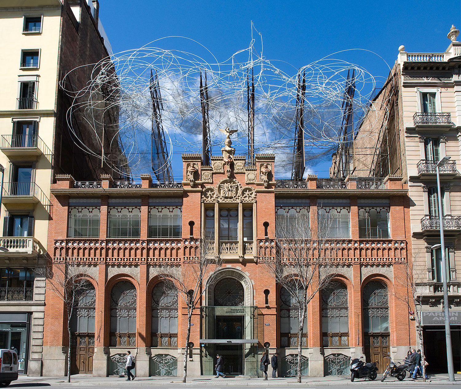 Fachada Fundació Antoni Tàpies